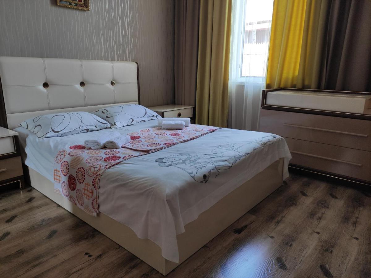 Guest House On Kostava 23 Kobuleti Eksteriør billede